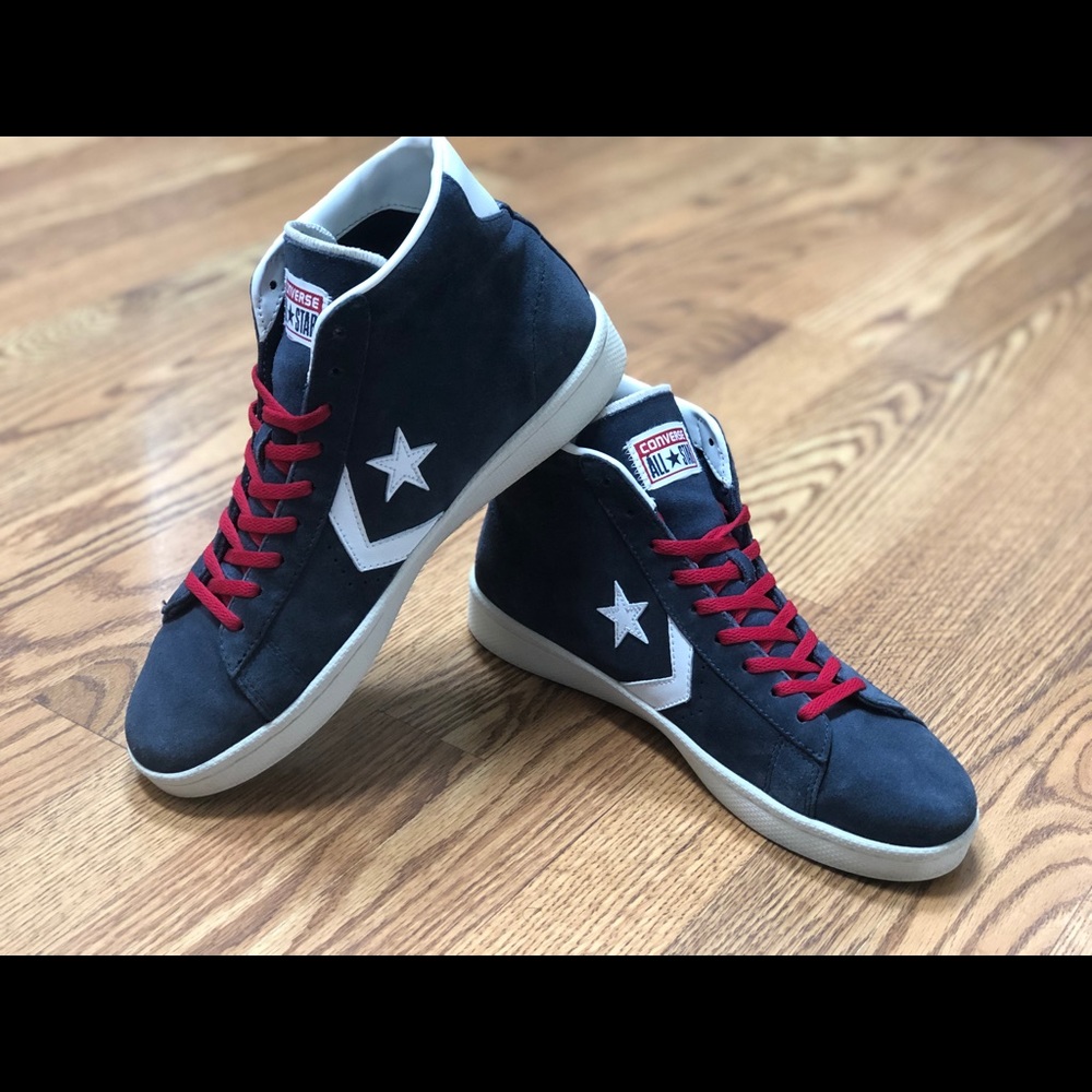 Converse Pro Suede Mid Top Sneakers